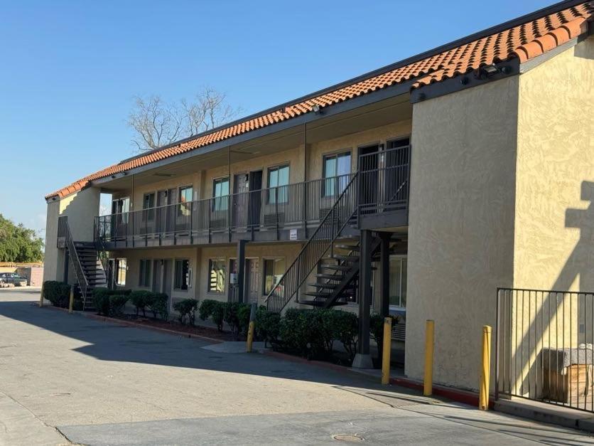 Hotel Baymont By Wyndham Bakersfield Exteriér fotografie